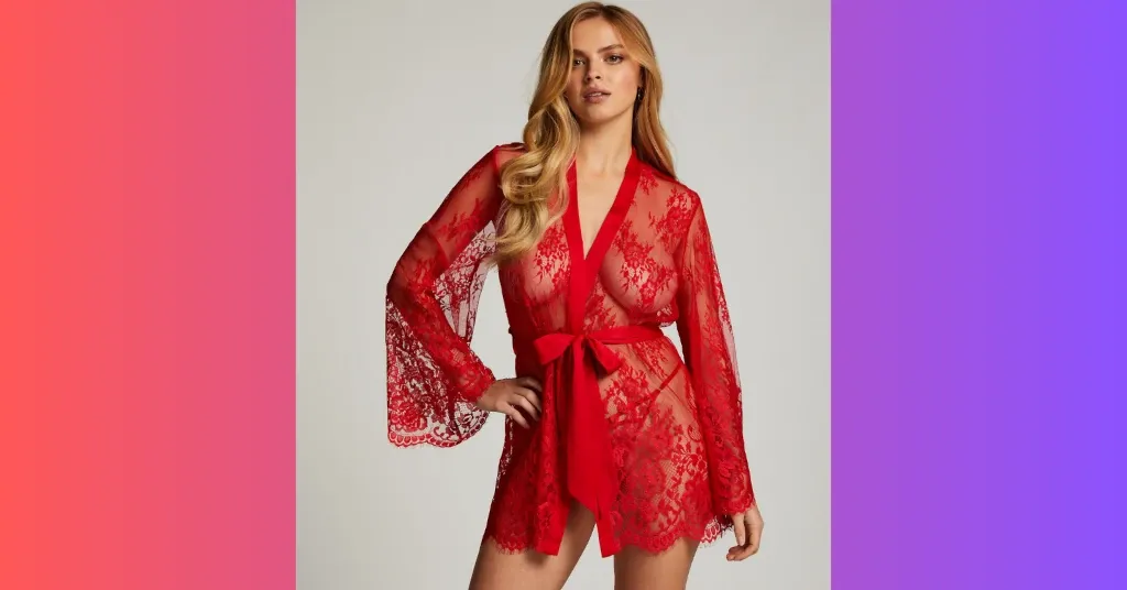 Mujer con lencería sexy color rojo